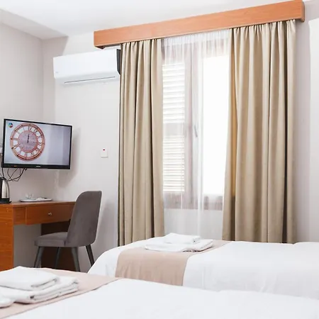 Homelike Inn *