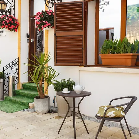 Värdshus Homelike Kyrenia (Northern Cyprus)