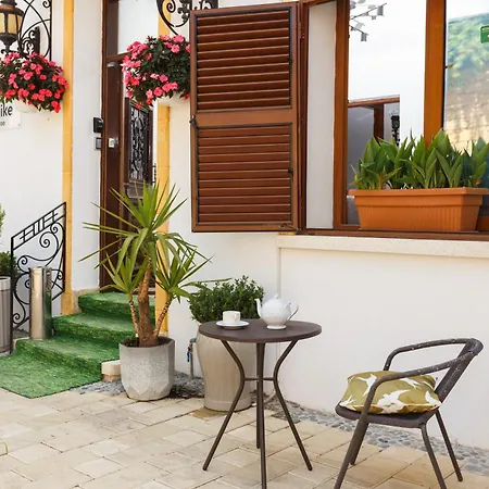 Inn Homelike Kyrenia (Northern Cyprus)